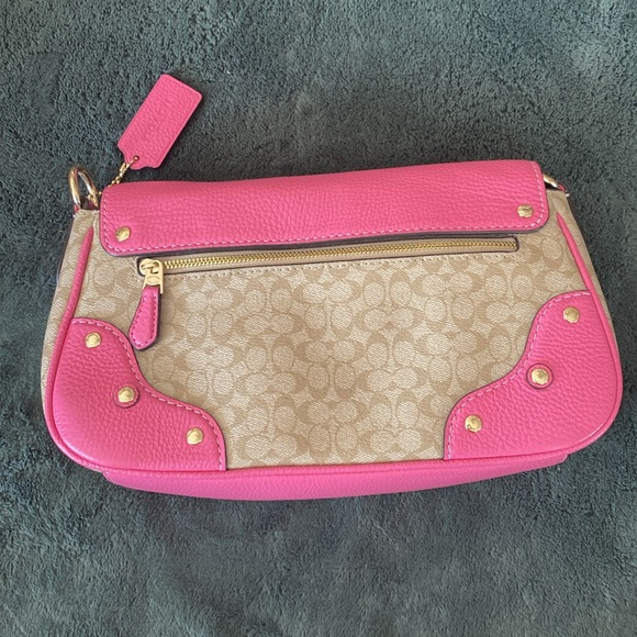 Millie Shoulder Bag w/crossbody strap - Picture 2 of 9